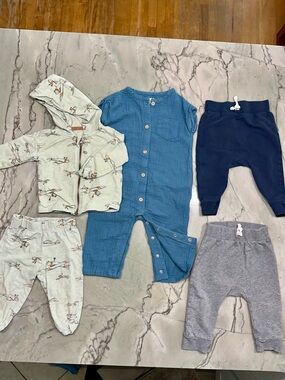 9M Carters, Little Planet & Gerber